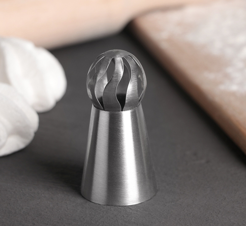 Насадка кондитерская «Сфера.Прорези изогнутые», d=3 см, выход 2,3 см, нержавеющая сталь