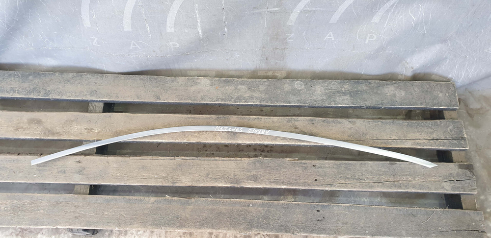 Молдинг двери передней правой Mercedes S (W222) 13-20 Б/У Оригинал A2226989600