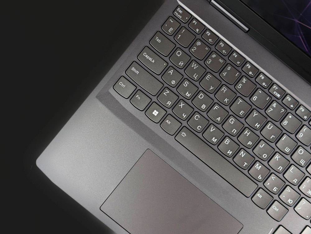 Игровой ноутбук Lenovo LOQ I5-12450H/RTX3050(6GB)/8/512/144Hz/win11