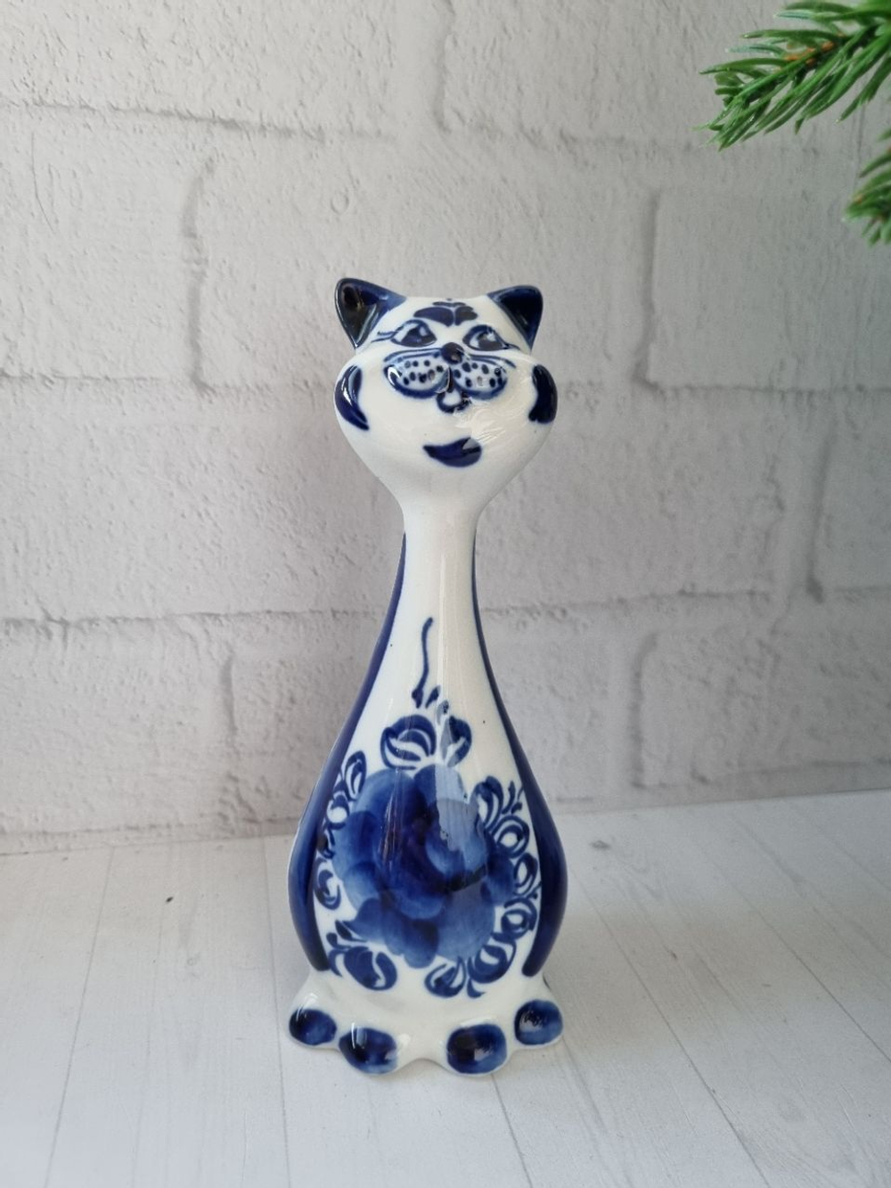 Кот фигурка гжель