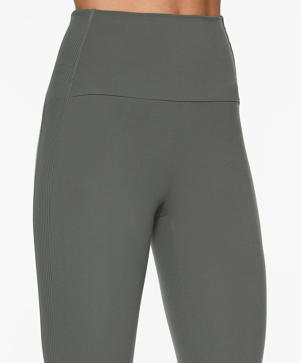 OYSHO Легинсы Comfortlux в рубчик с высокой посадкой длиной 65 см, антрацитовый