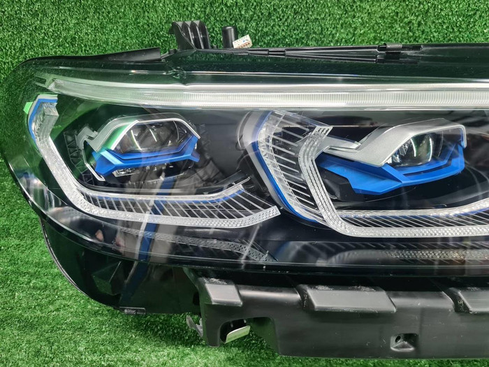 Фара правая BMW X7 G07 (2019-2022) Laser Light