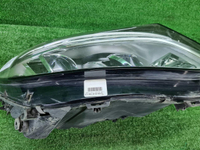 Фара правая Mercedes GLE W166 (2015-2018) LED