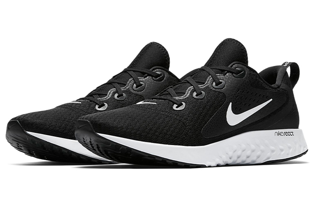 Кроссовки Nike