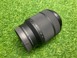 Sony 28-70mm 3.5-5.6 OSS