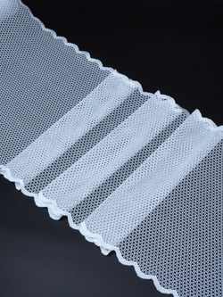 Эластичное кружево кипельно-белое крупная ячейка ширина 21 см