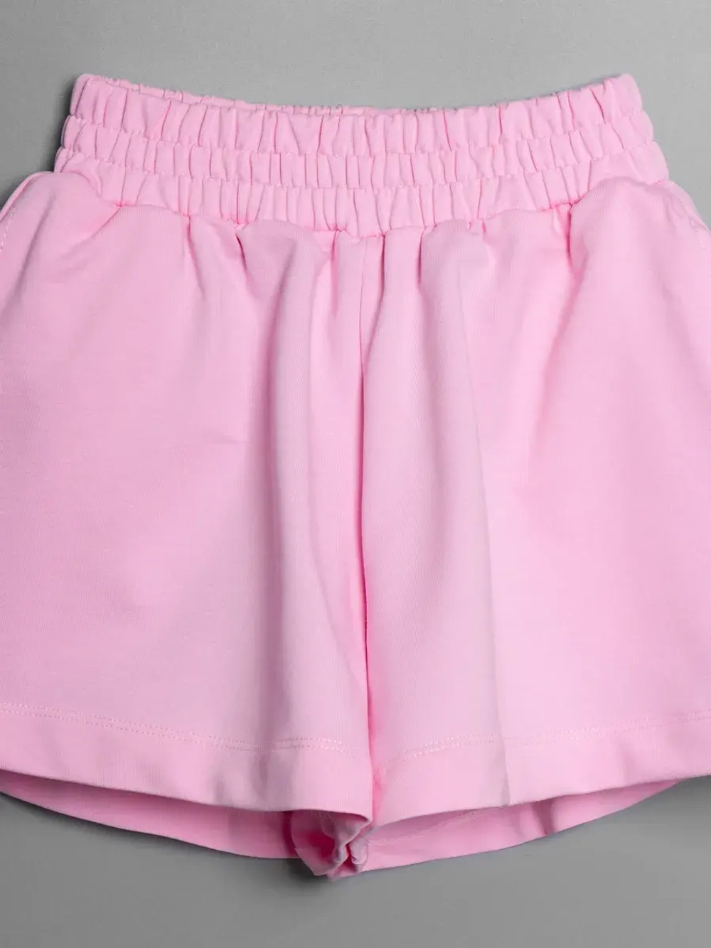 Костюм для девочки на осень свитшот и шорты