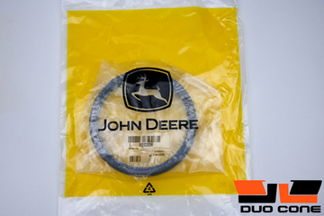 Армированная манжета (Сальник) John Deere Oil Seal RE520036