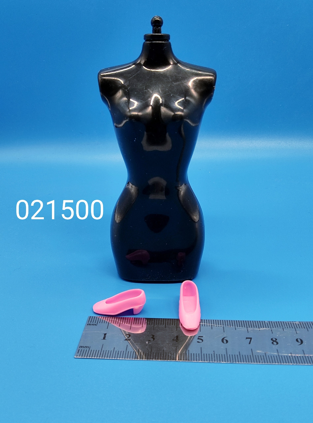 Обувь для куклы Барби 021500