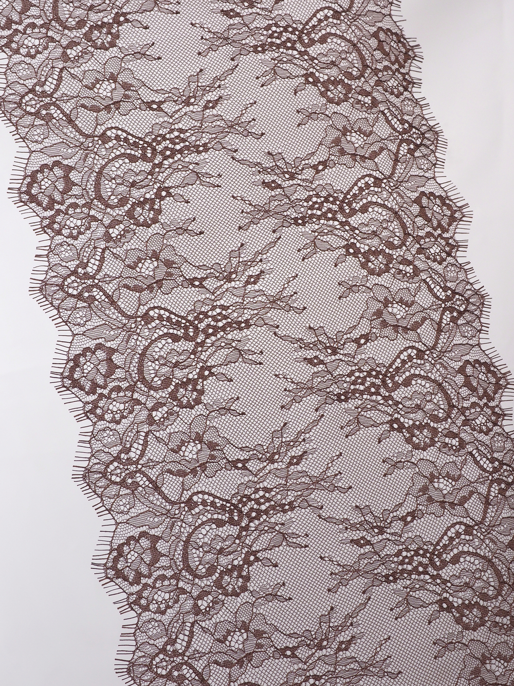 Кружево шантильи темный шоколад неэластичное ширина 22 см купон 2.9 м