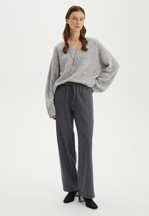 Брюки на резинке из шерсти