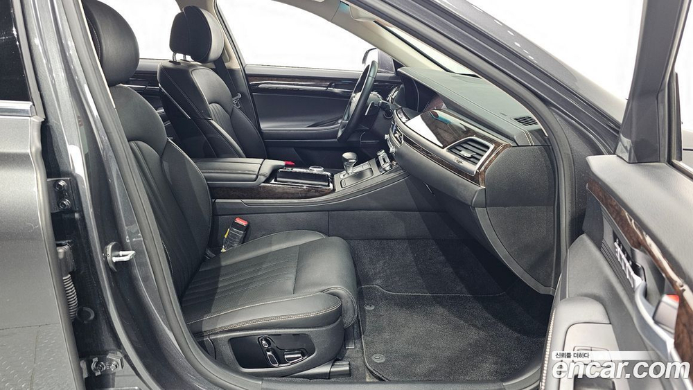 Genesis G90 3.8 AWD (07.2020)