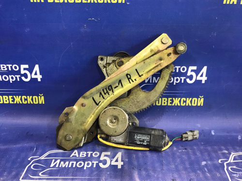 Стеклоподъемник задний левый MITSUBISHI PAJERO 1990