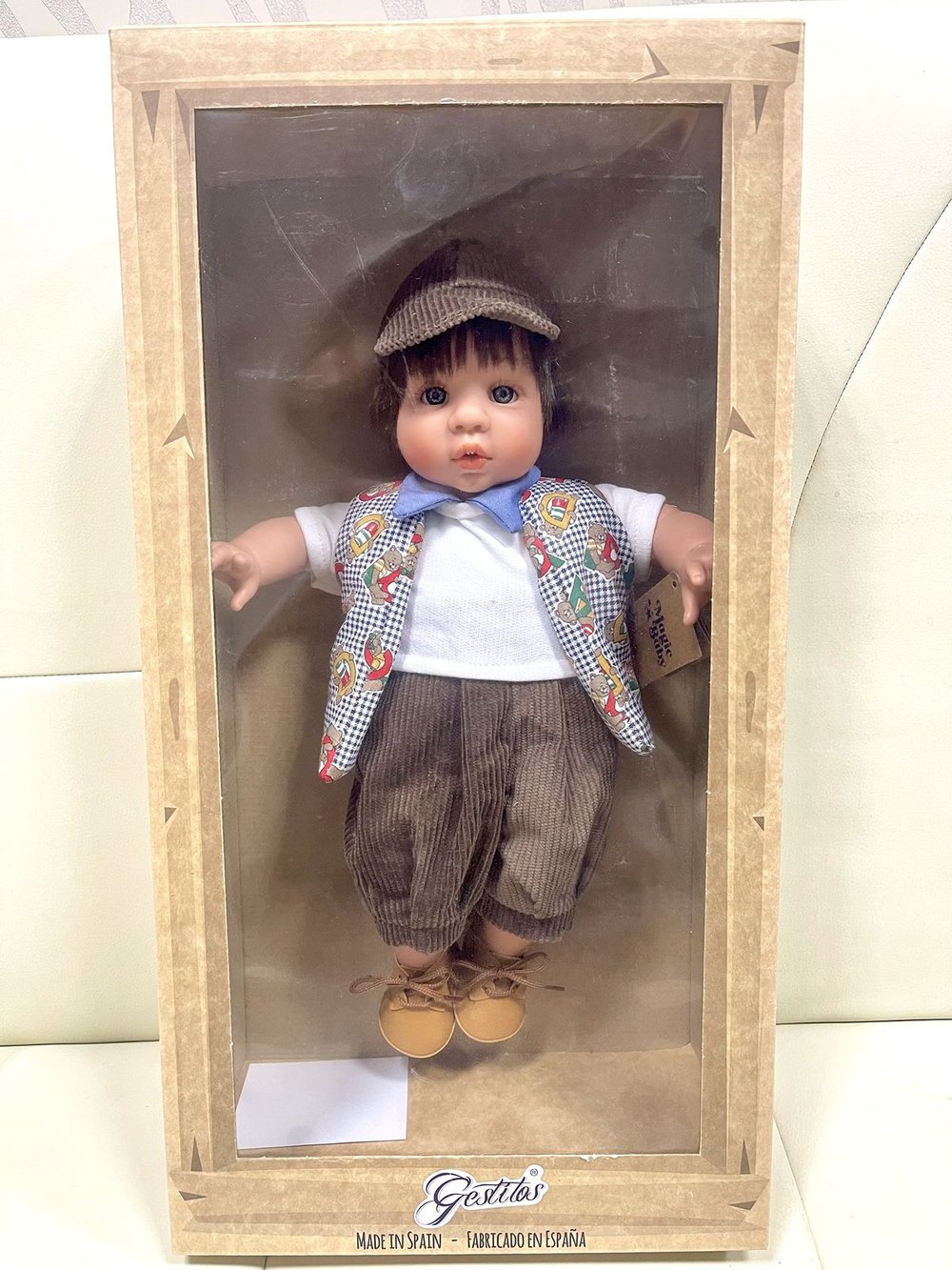 Кукла LAMAGIK мягконабивная  38см Gestito (12033A)