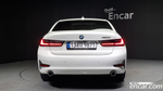 BMW 3 Series (G20) 320e Luxury (03.2022)