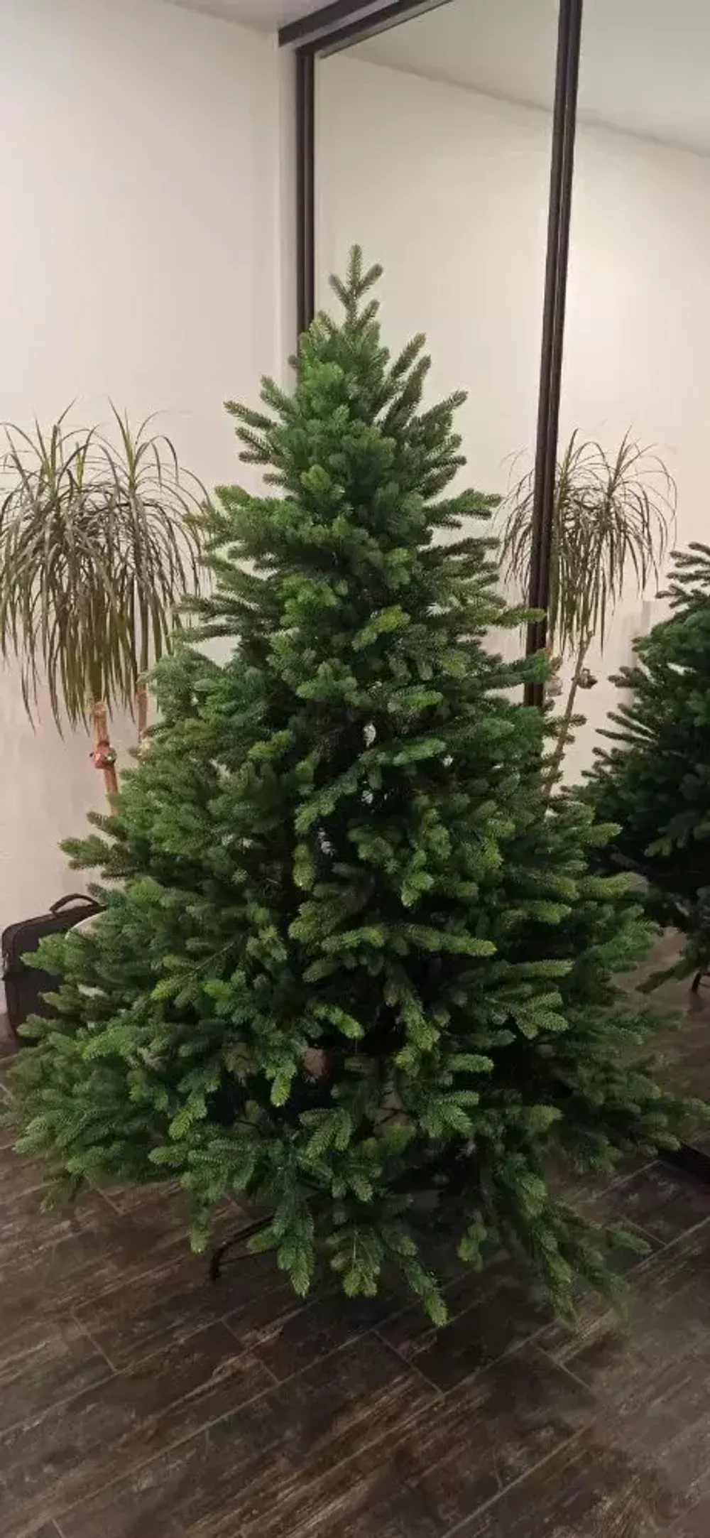 Ель искусственная «Венецианская» (Литая+пвх) 240 см / 2.4 м