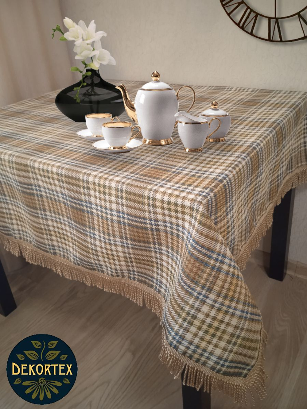 Гобеленовая скатерть Виндзорская клетка 160х160 см