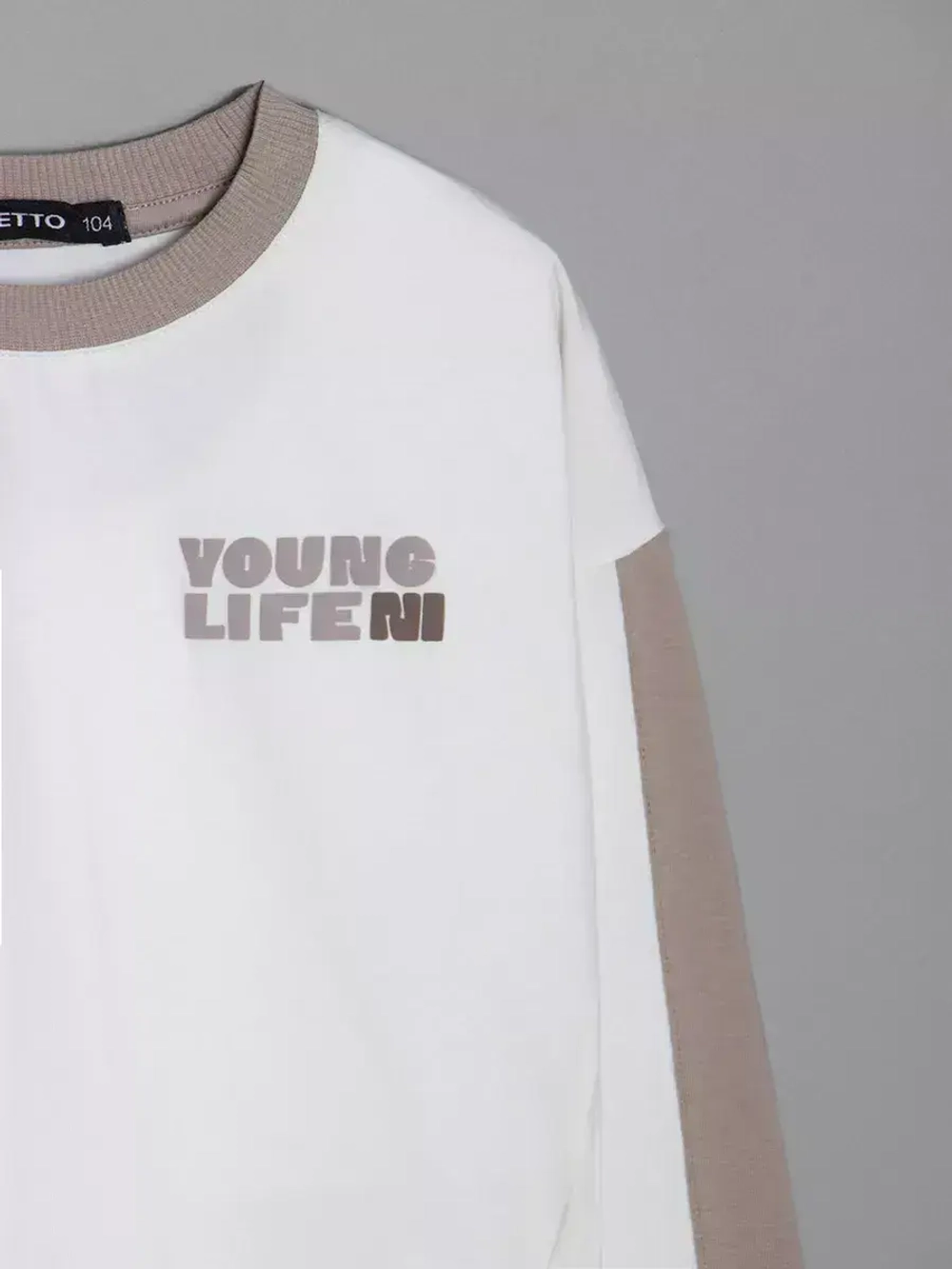 Лонгслив для девочки оверсайз