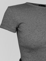 Футболка YIXUAN 7137 базовая однотонная по фигуре