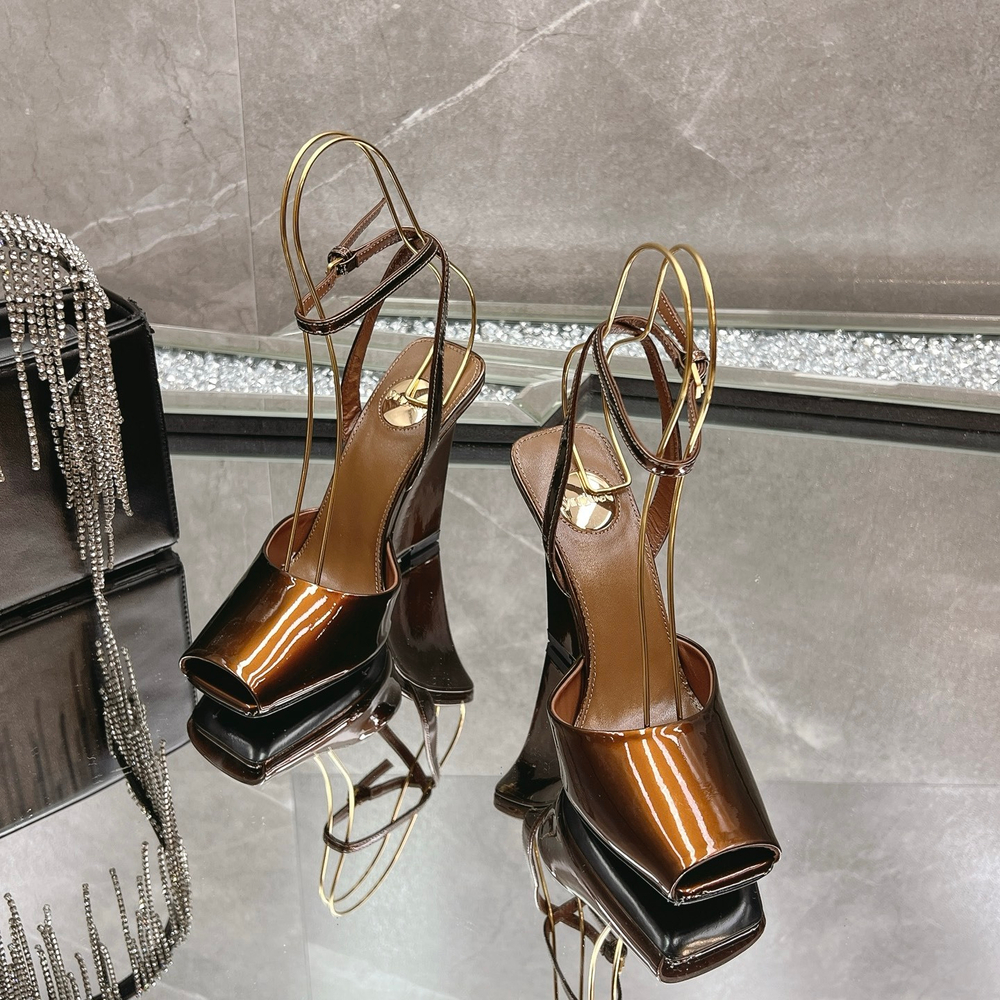 Saint Laurent La Scandale Wedges