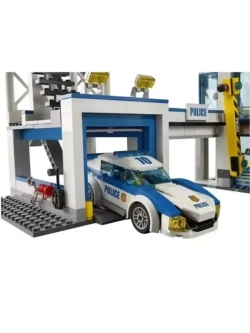 Конструктор Сити Полицейский участок 894 детали