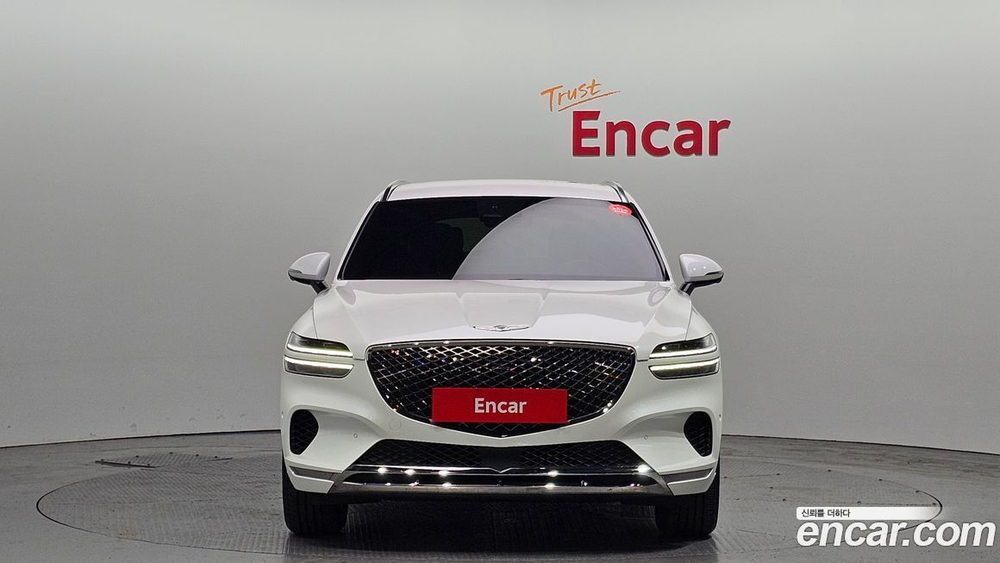 Genesis GV70 2.5T Бензин 2WD (11.2022)