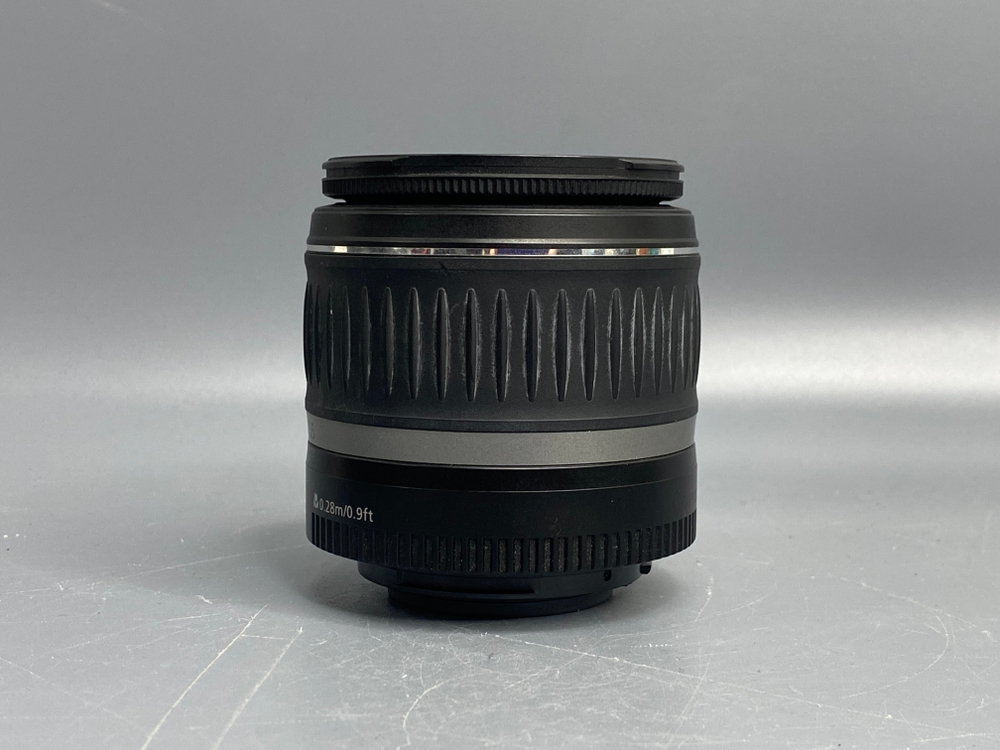 Canon EF-S 18-55mm f/3.5-5.6 IS II