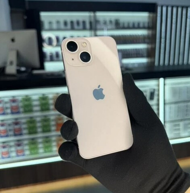 iPhone 13, 128 ГБ б/у