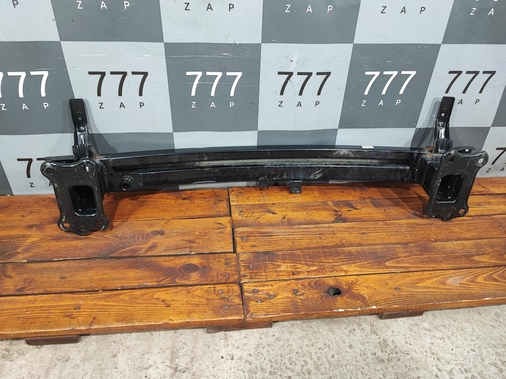 Усилитель переднего бампера Hyundai Tucson 3 (TL) 15-21 Б/У Оригинал 64900D7000