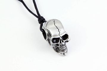 Кулон Череп ( объёмный )