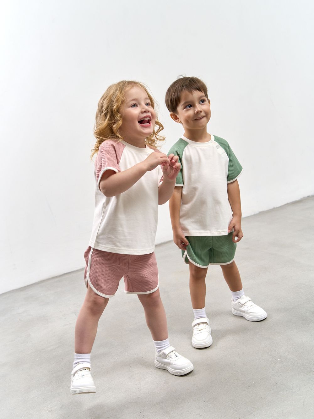 Комплект футболка и шорты "Пудра" из рифленой ткани 0+