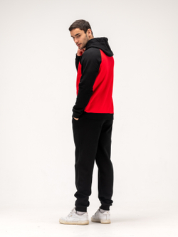 Костюм мужской спортивный теплый. Черный/красный