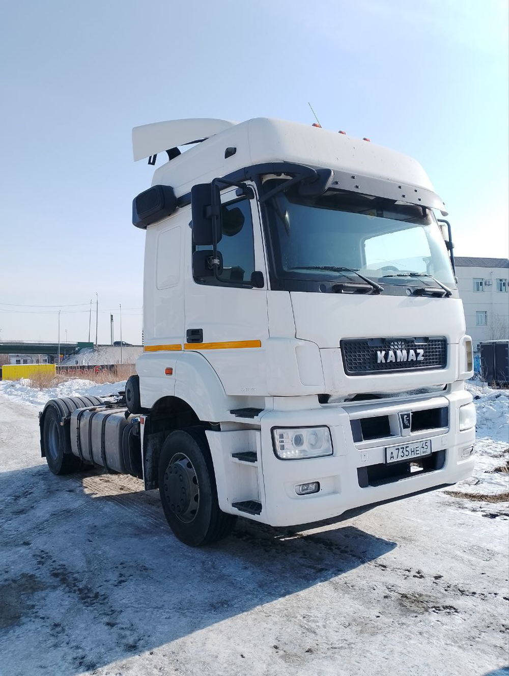 КамАЗ 5490 4x2 Седельный тягач 5490-S5 (Дизельный, 12,0 л, 401 л.с., АТ)