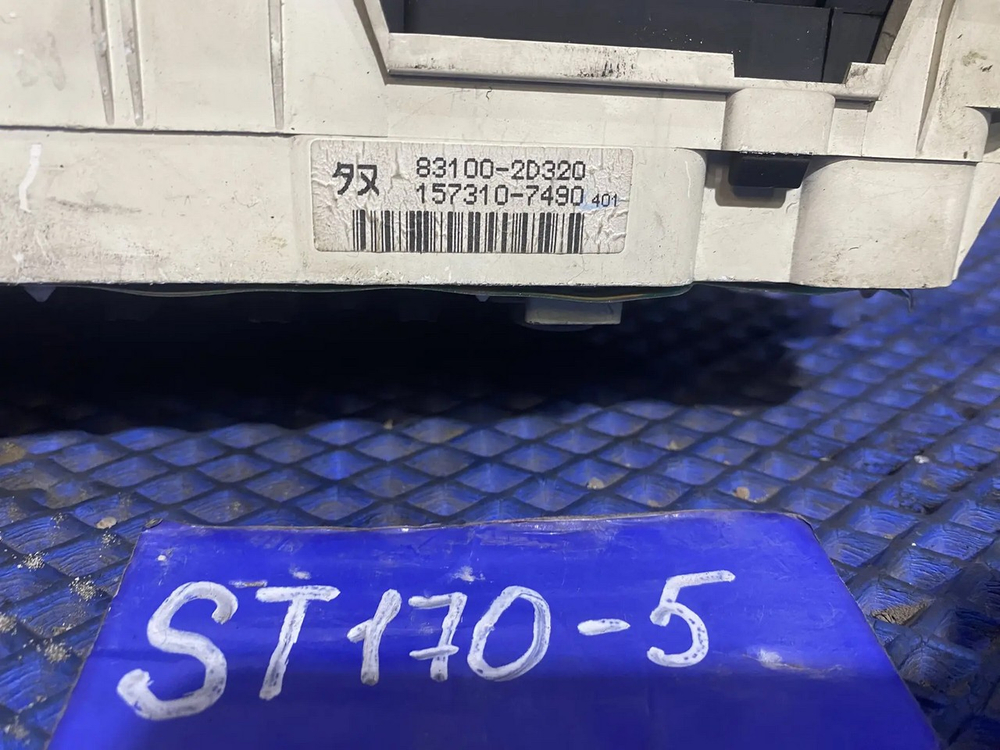 Щиток приборов TOYOTA CARINA 1991