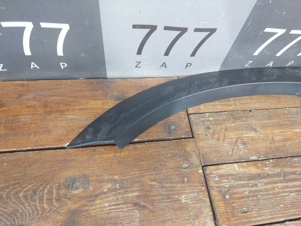 Накладка двери задней правой Geely Monjaro 22-нв Б/У Оригинал 6073117600