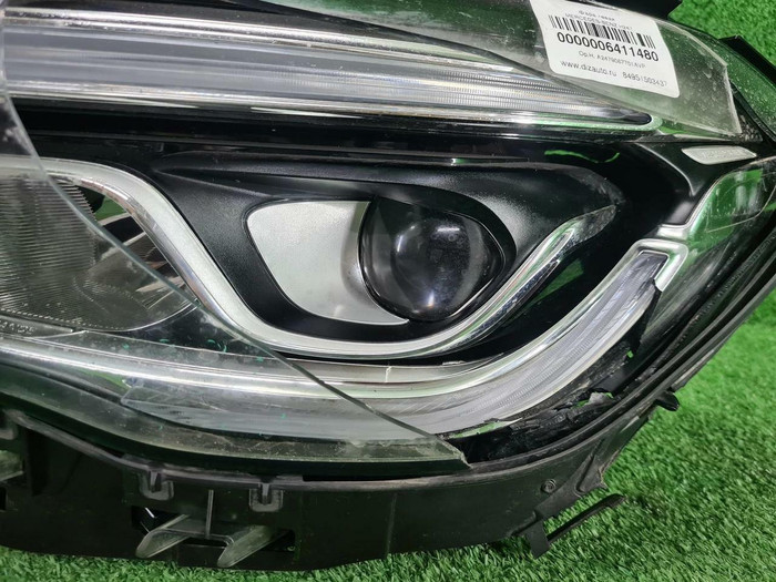 Битая Фара левая Mercedes GLA H247 (2020-2023) LED