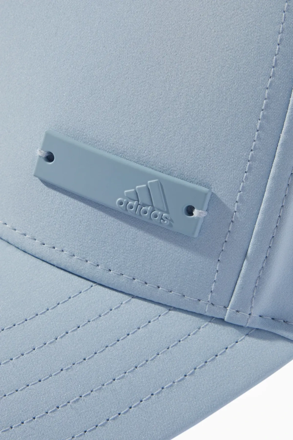 Кепка adidas Metal Badge Lightweight Baseball - голубой