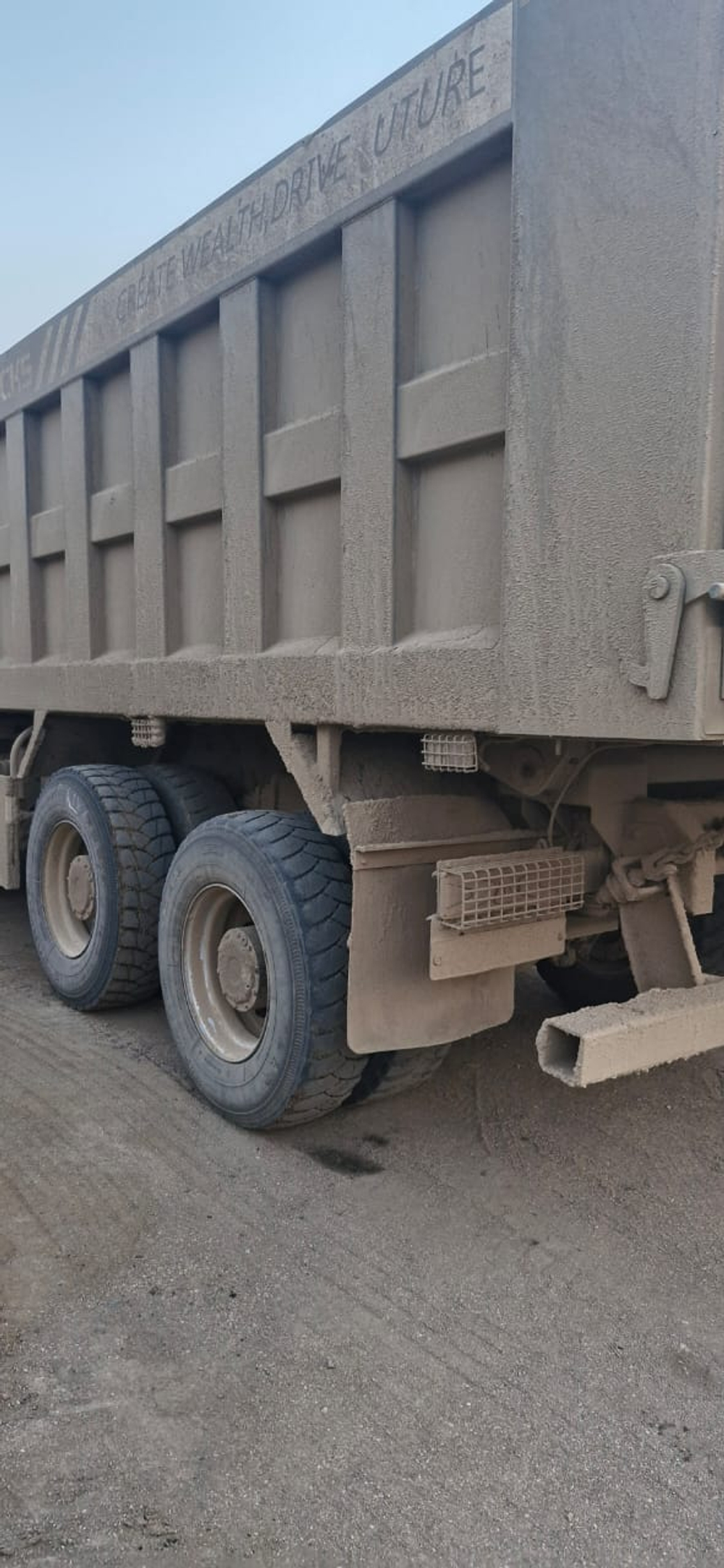 FAW J6 8x4 Самосвал CA3310P66K24T4E5 (Дизельный, 11,1 л, 420 л.с., МТ)