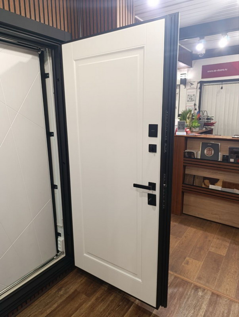 Стальная дверь "Агат". Заказная модель.