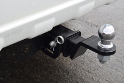 Фаркоп PT GROUP /съемный квадрат/ для NISSAN Pathfinder 2004-2014(паспорт и сертификат в комплекте)(без электрики) арт.8031501
