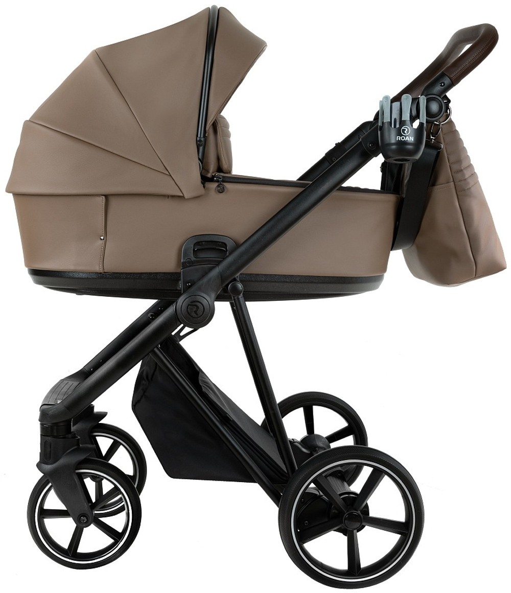 Детская коляска Roan Sol Vintage Leather 2.0 3 в 1 с автокреслом Tutis Elo Lux EduSky Black SL/11/L Camel/Black/руч.Тем.коричневый
