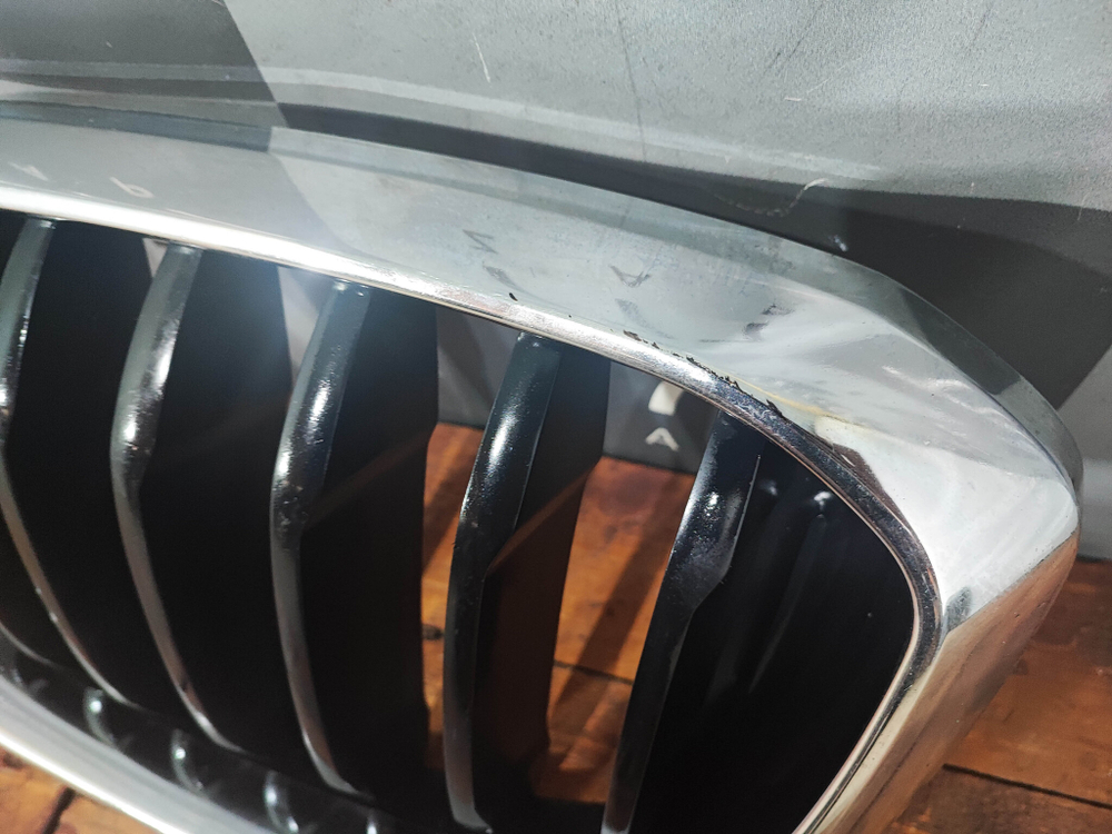 Решетка радиатора левая BMW X3 (G01) 17-21 Б/У Оригинал 51137440853