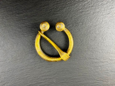 Фибула. Русь 10-13 в.