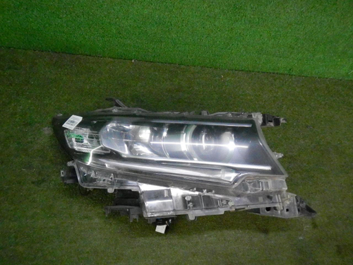 Фара правая Toyota Land Cruiser Prado 150 (2017-н.в.) LED