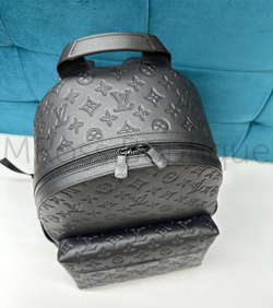 Мужской черный рюкзак Louis Vuitton Discovery PM с узором монограм