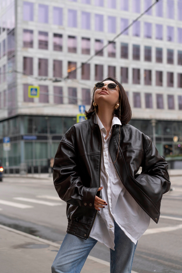 Бомбер кожаный шоколадный