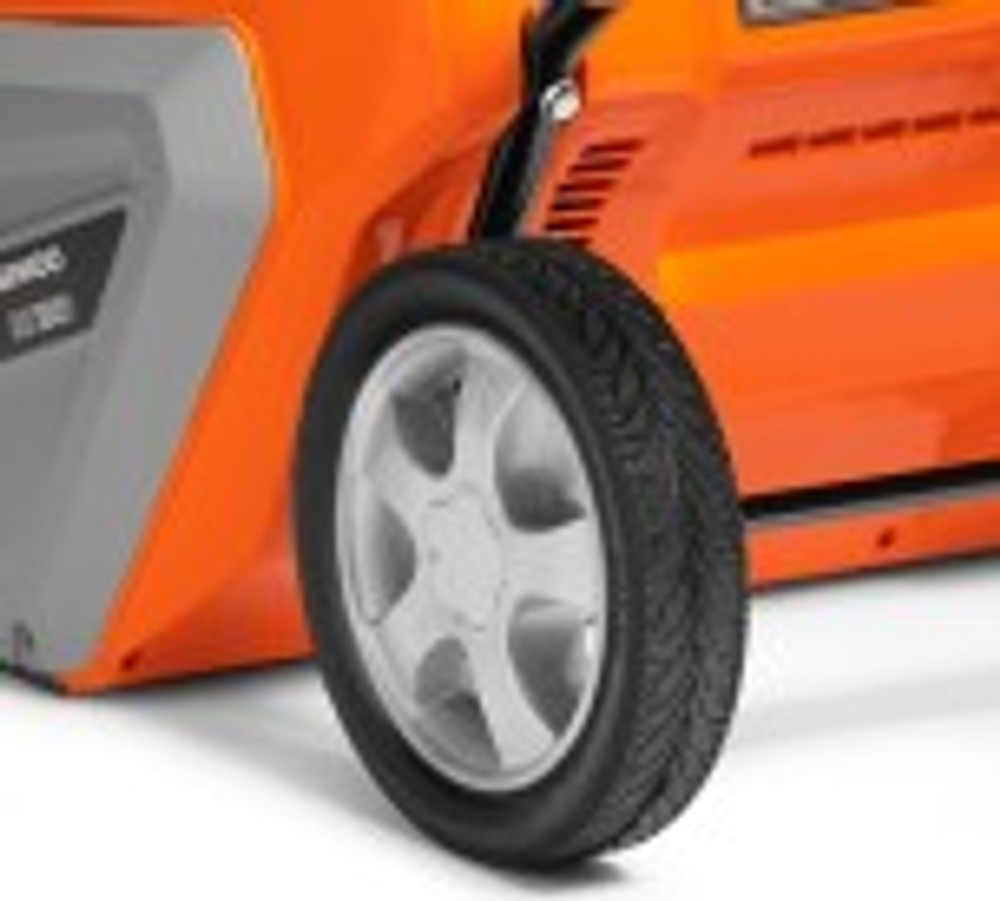 Снегоуборщик аккумуляторный DAEWOO DAST 5042Li SET с АКБ и ЗУ