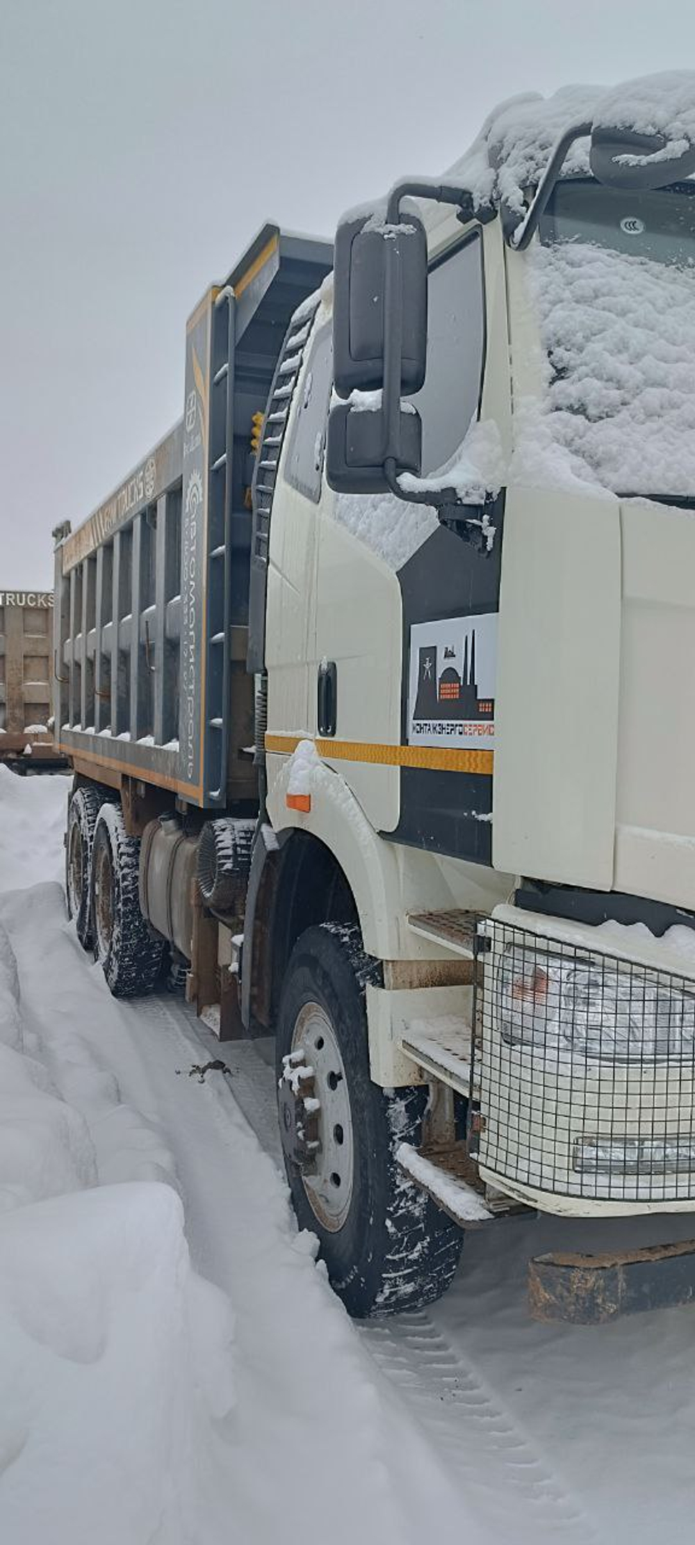 FAW J6 6x6 Самосвал CA3250P66K24L1TE5 (Дизельный, 11,1 л, 420 л.с., МТ)