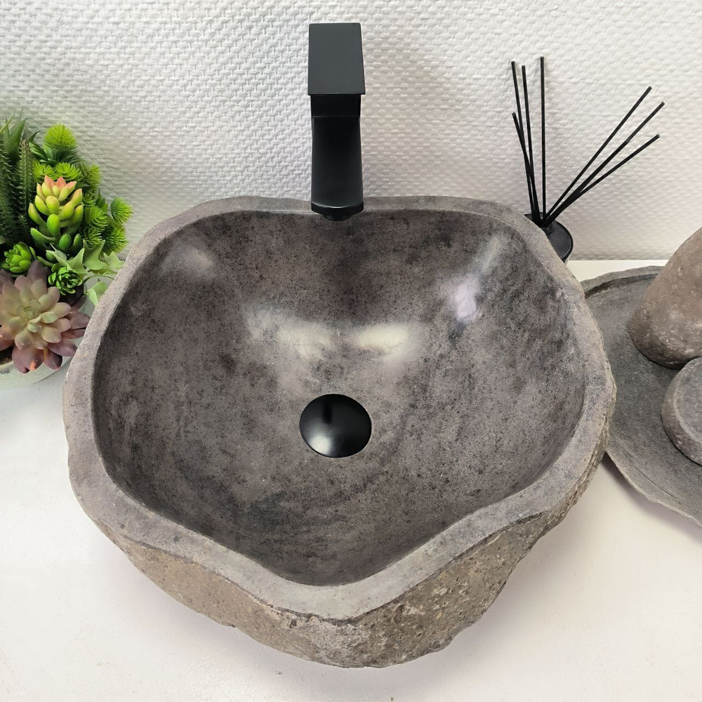 Раковина из речного камня RS-63621 (41*40*16) 0122
