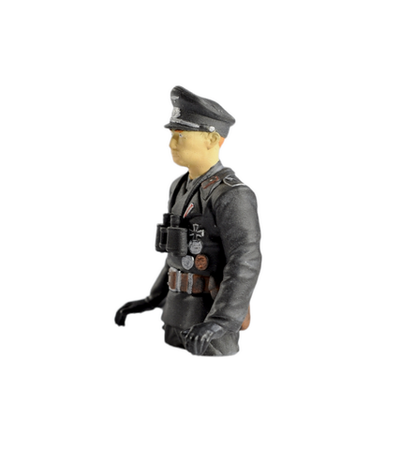 Фигурка. немецкий танкист 3, 1/16